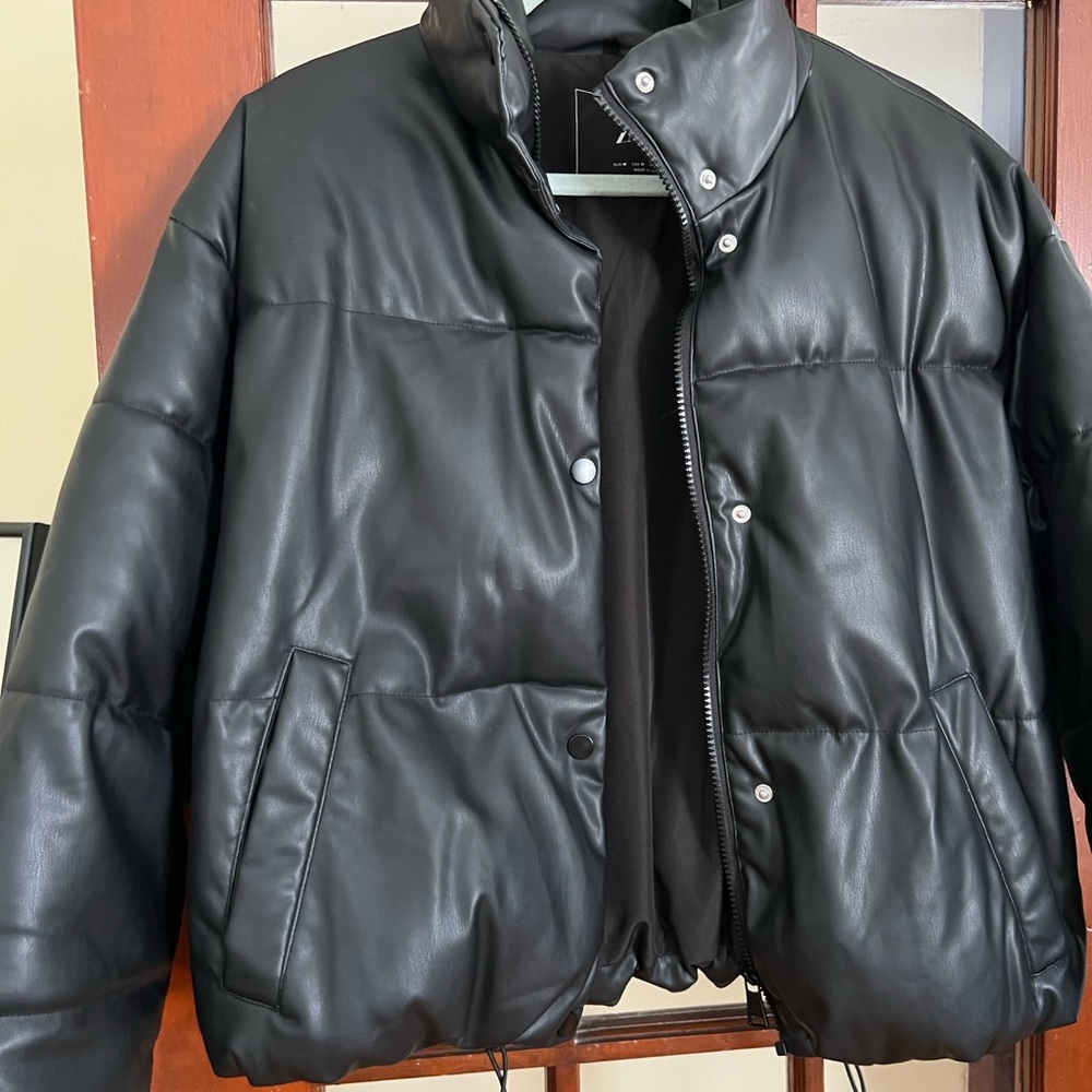Zara Black Outerwear